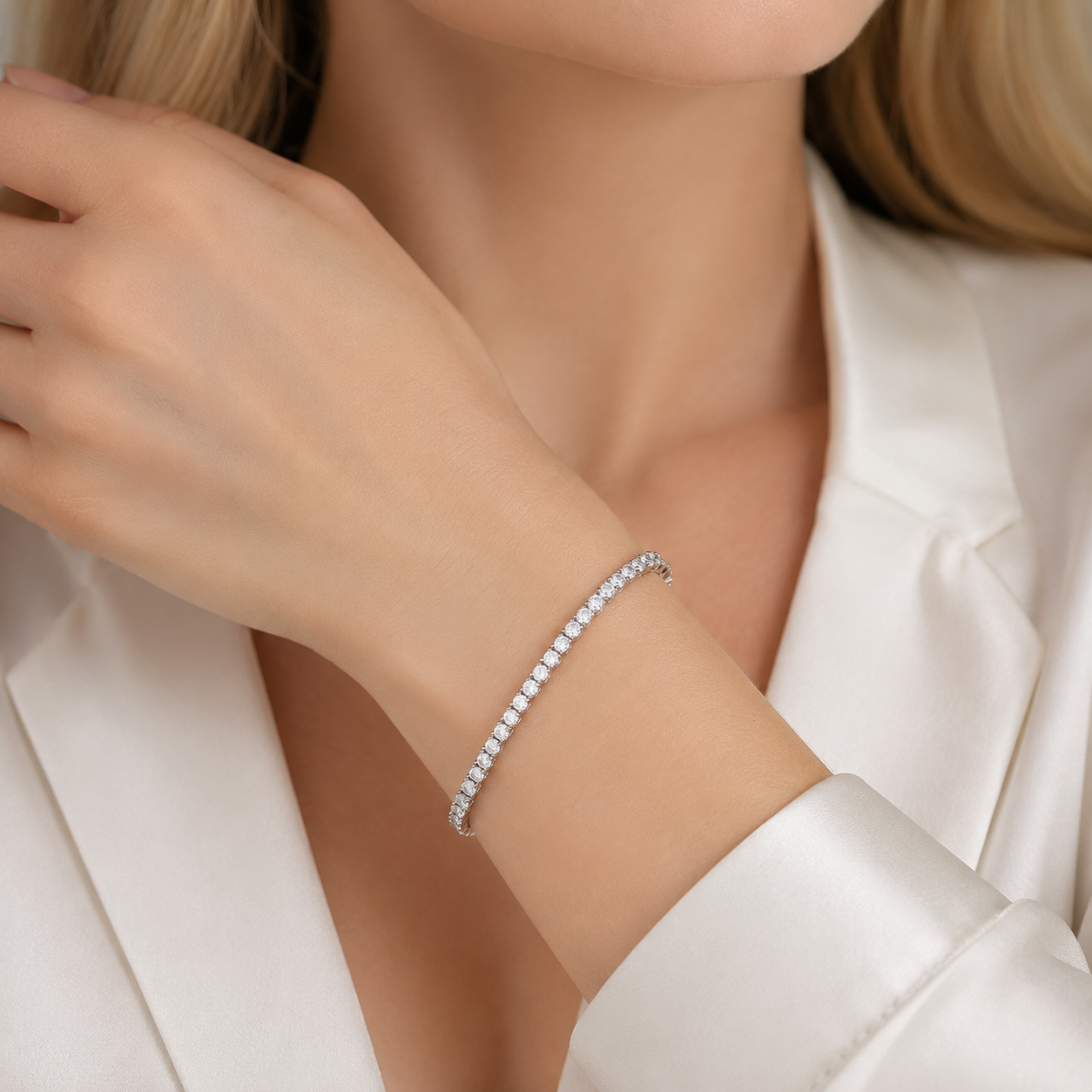 AnLu Moissanite Tennisarmband mit Bolo-Verschluss – 925 Silber, rhodiniert